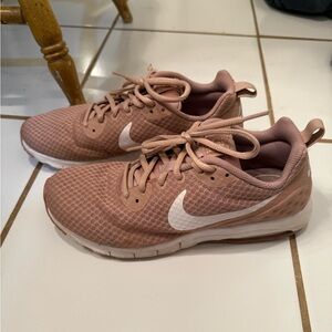 Nike Air shoes, size 9.5, pink